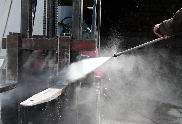 Best Machinery and Equipment Cleaning  in Wellston, OH