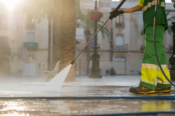 Best Playground Equipment Cleaning  in Wellston, OH